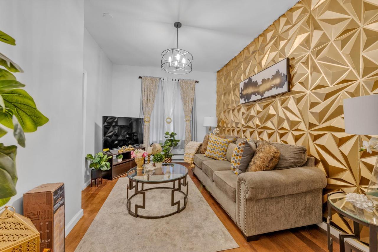 Brooklyn Golden Palace ニューヨーク エクステリア 写真